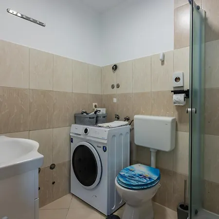 Apartament With Parking Space Kostrena, Rijeka - 25834 *